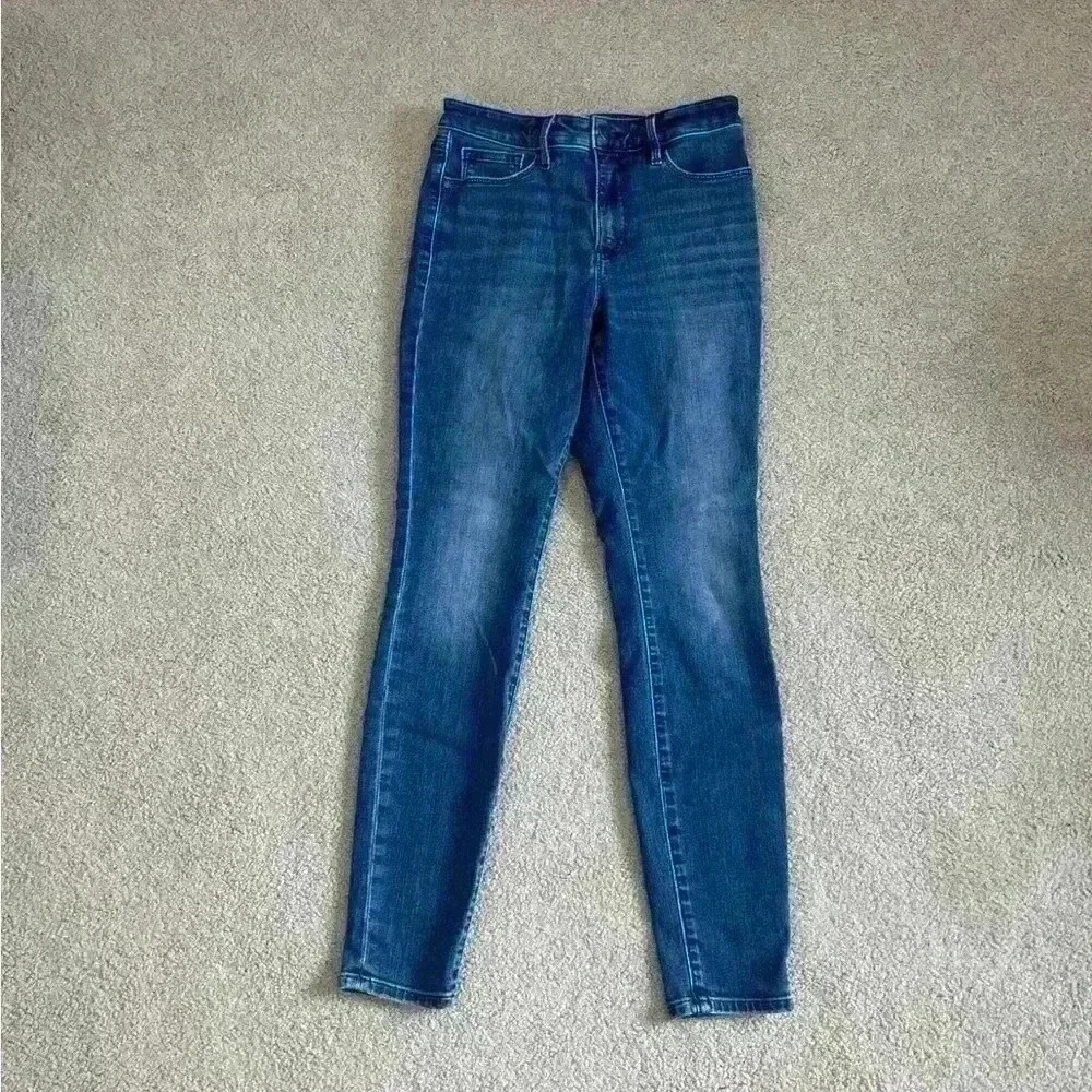 Athleta sculptek high rise blue jeans